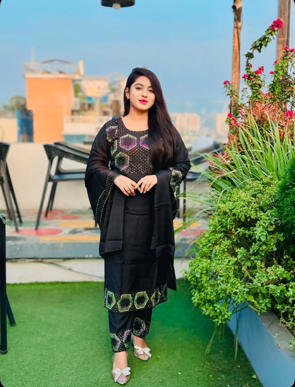 স্টোনে ৩ পিস