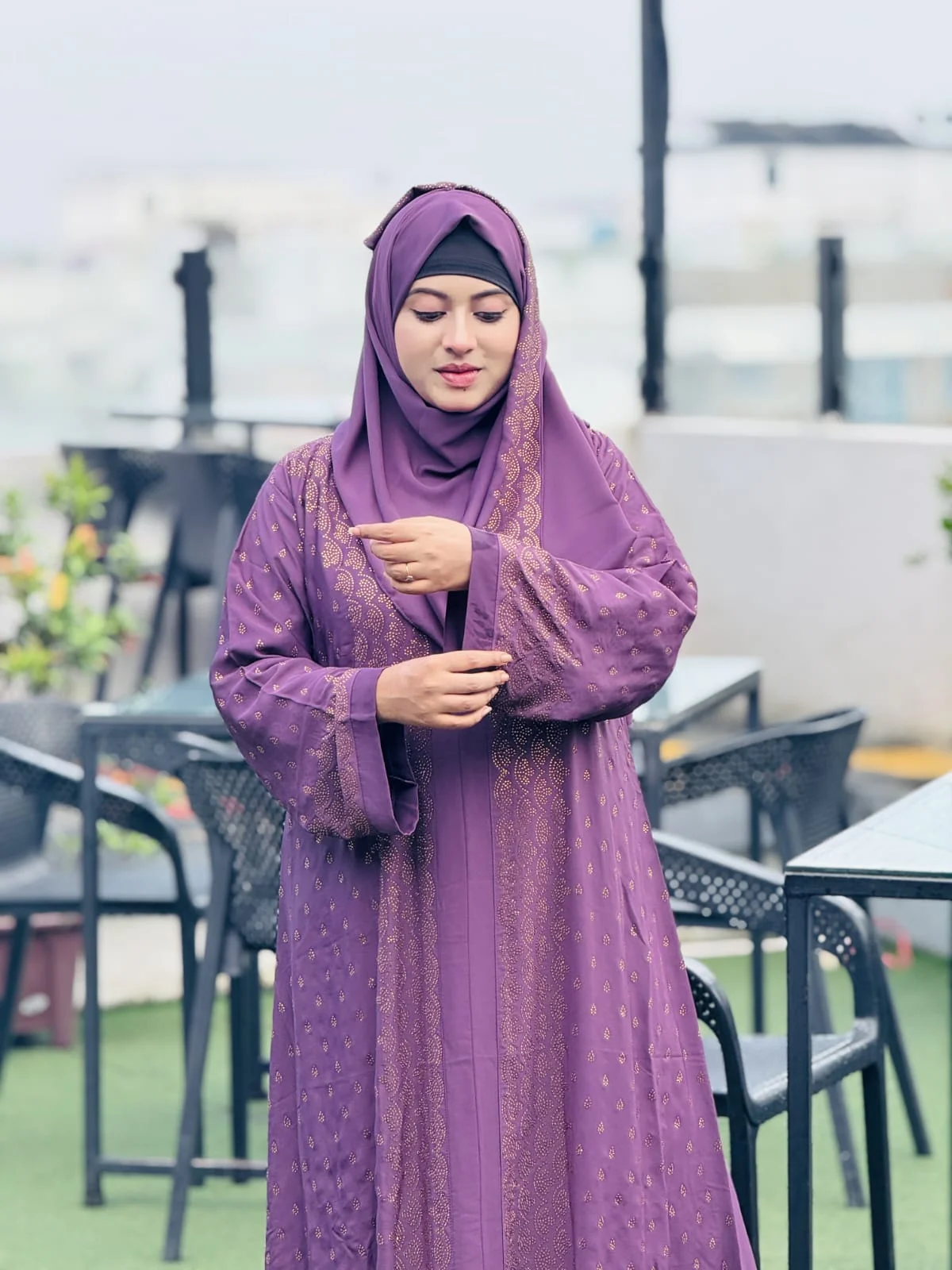 প্রিমিয়াম চেরি জরজেট বোরকা & হিজাব